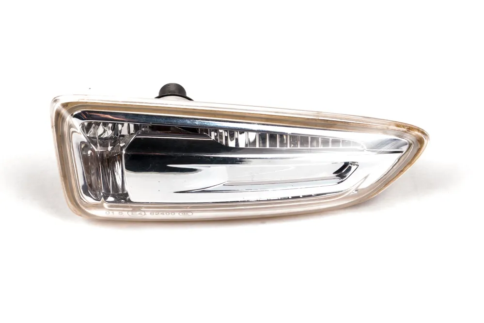 26244313 Faro De Giro Lateral Lado Derecho Onix G2 - Tracker G3
