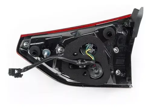 26313437 Faro Trasero Izquierdo Interior Tracker G3 Lt/ltz
