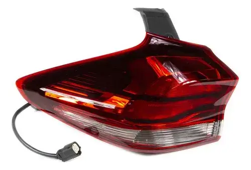 26344408 Faro Trasero Izquierdo Exterior Tracker G3 Lt/ltz