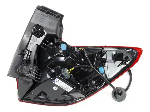 26344408 Faro Trasero Izquierdo Exterior Tracker G3 Lt/ltz