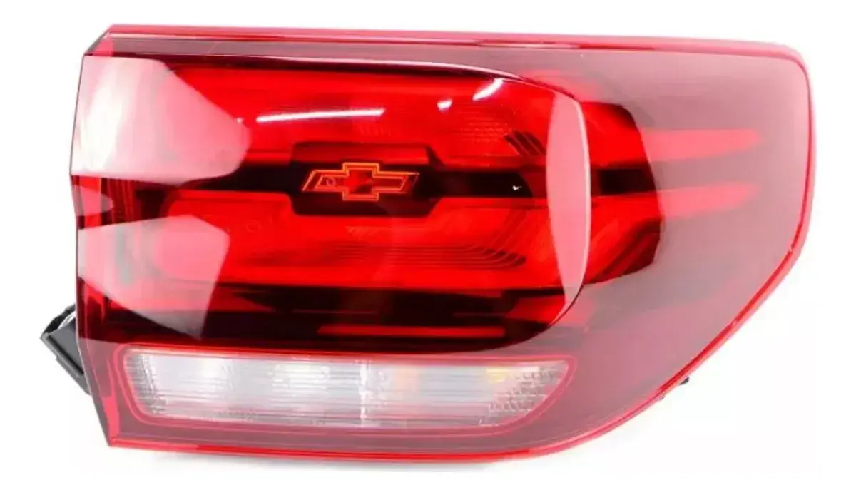 26422645 Faro Trasero Lado Derecho Montana G2