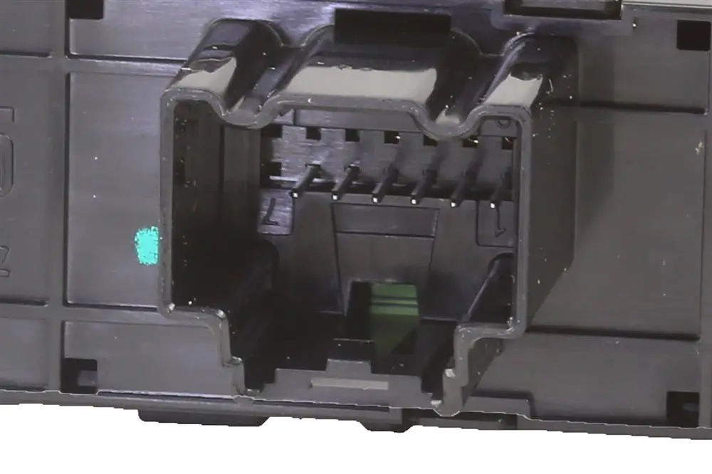 39040683 Interruptor Control De Traccion Cruze B