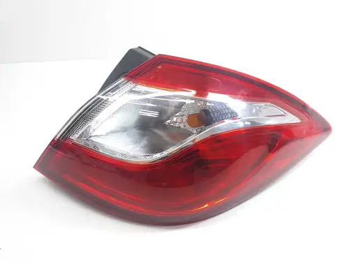 39071694 Faro Trasero Derecho Exterior Cruze B 5p