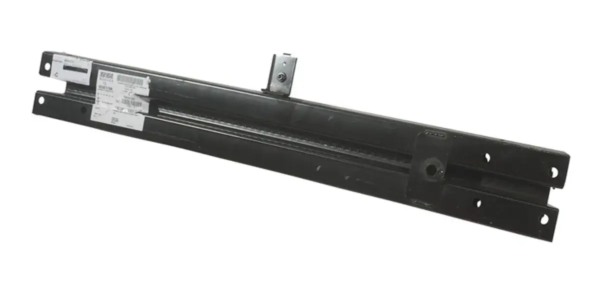 Alma paragolpe delantero para Tracker G2
