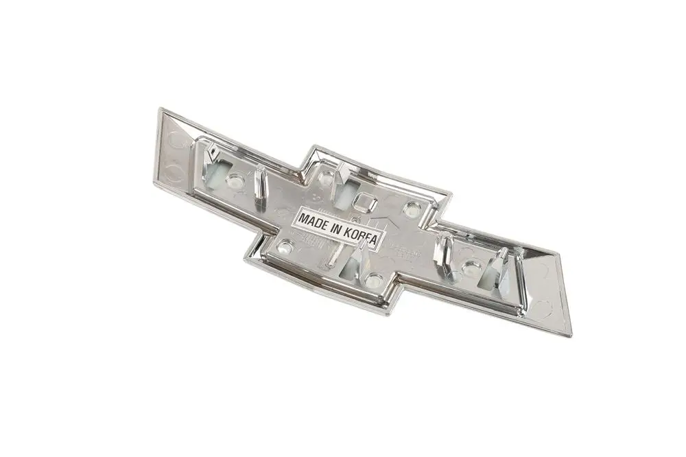 Emblema delantero para Tracker G3