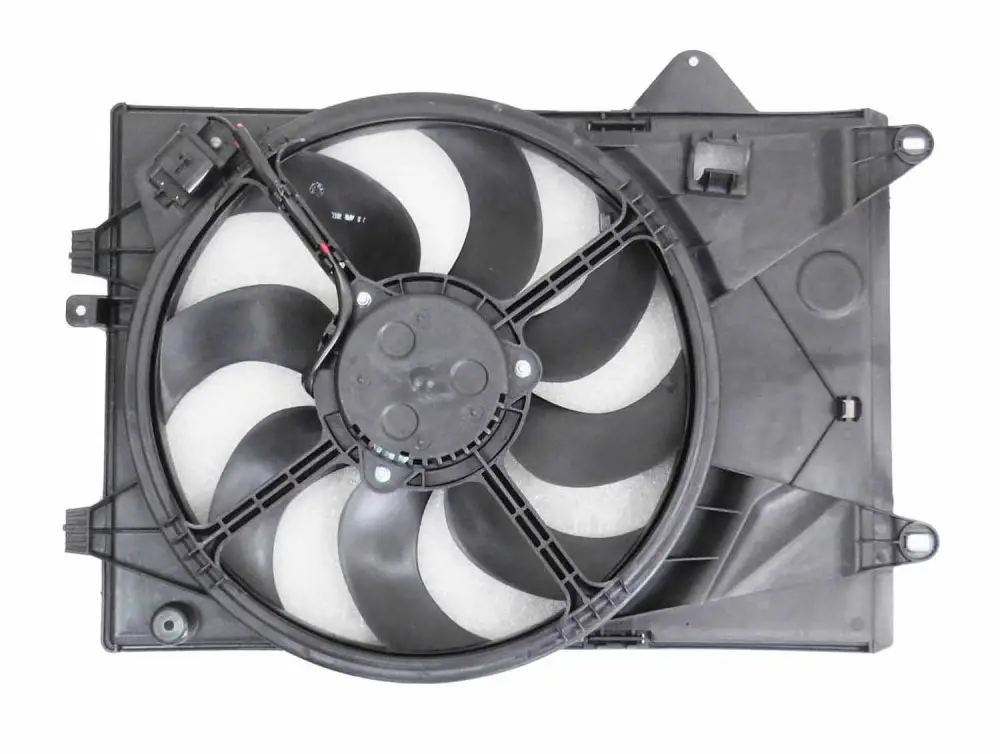 52096863N Electro Radiador C/aa C/soporte Spin Cobalt Onix Prisma B /16