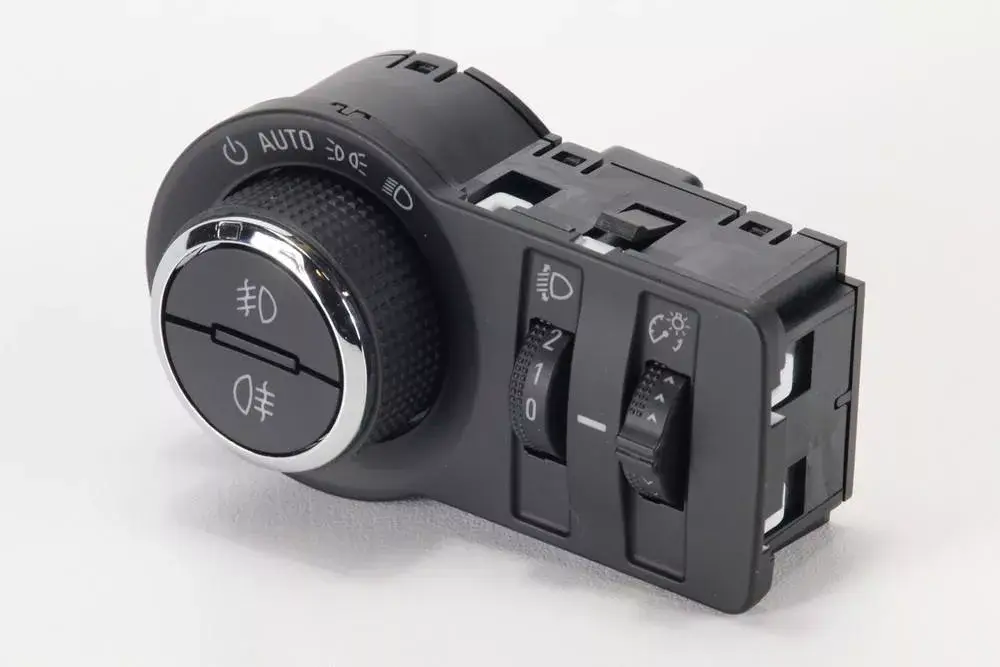 52142530 Interruptor Luces En Tablero Spin 19/