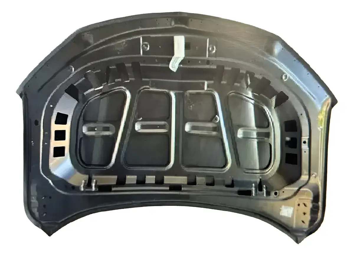 Capot para Tracker G3