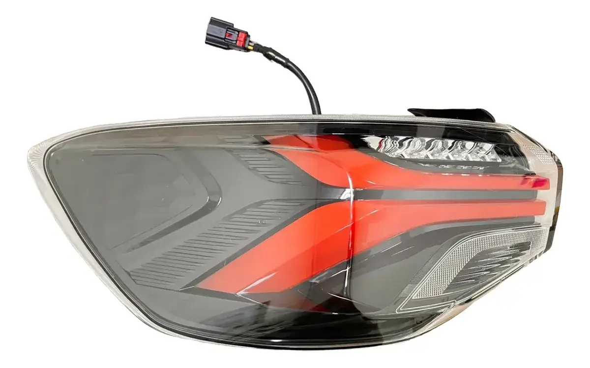 52196749 Faro Trasero Izquierdo Exterior Onix G2 Premier 4p 26/