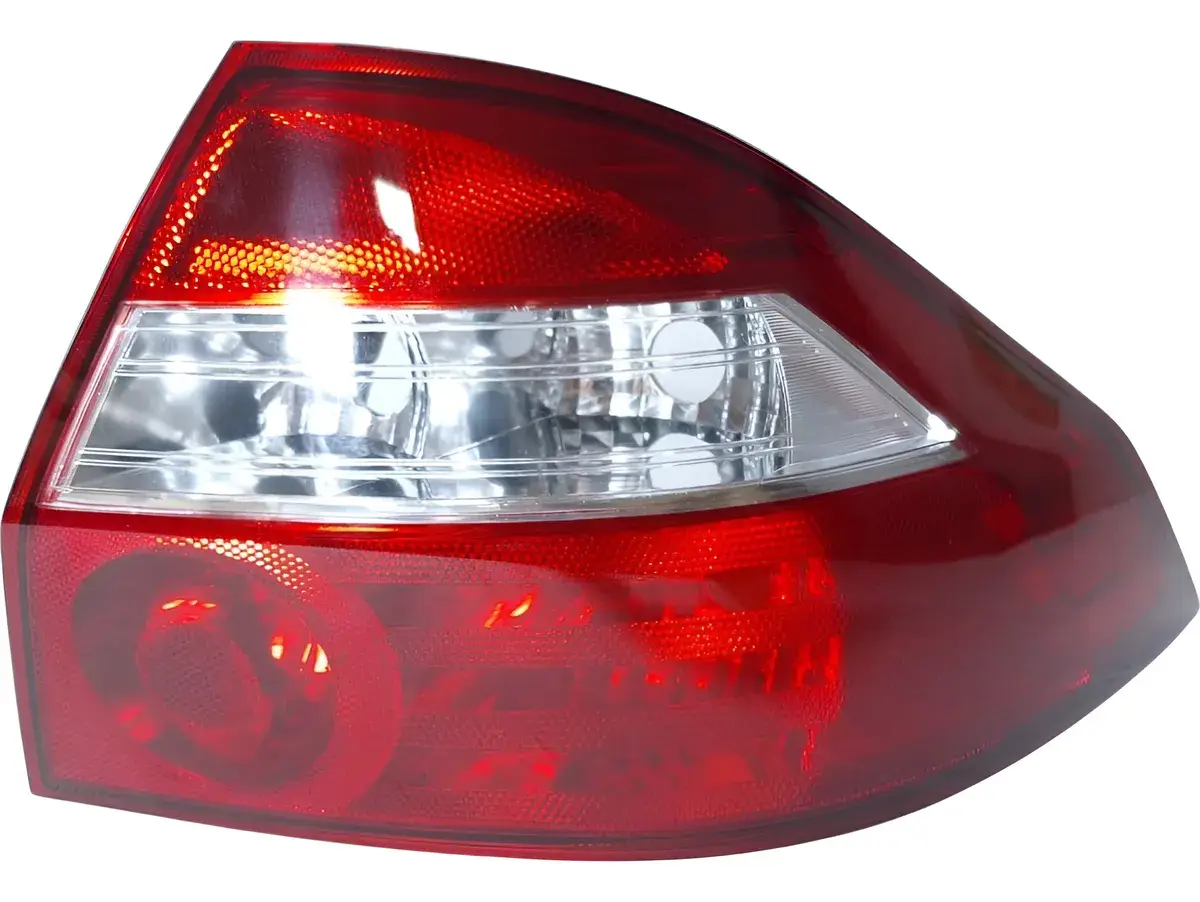 93311064 Faro Trasero Derecho Prisma A