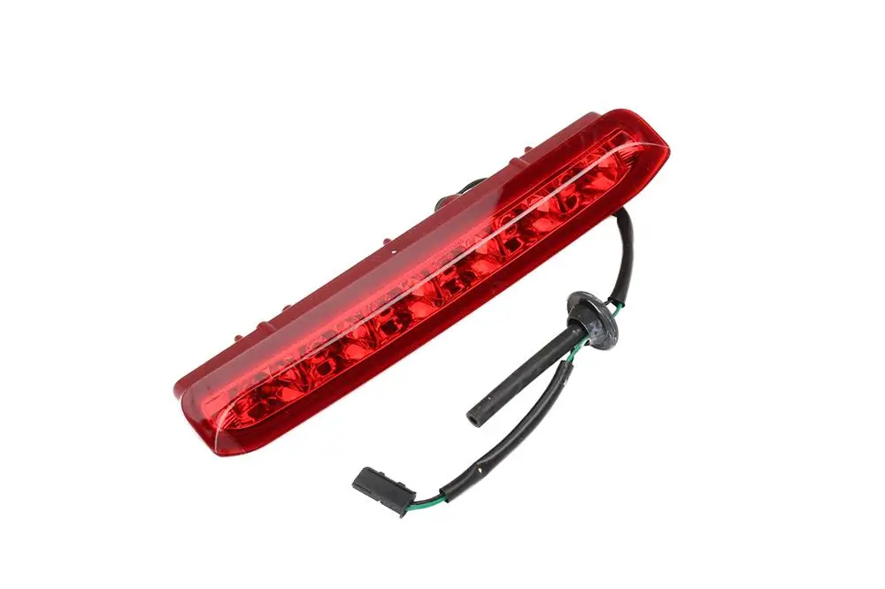Tercer luz de stop para Tracker G2