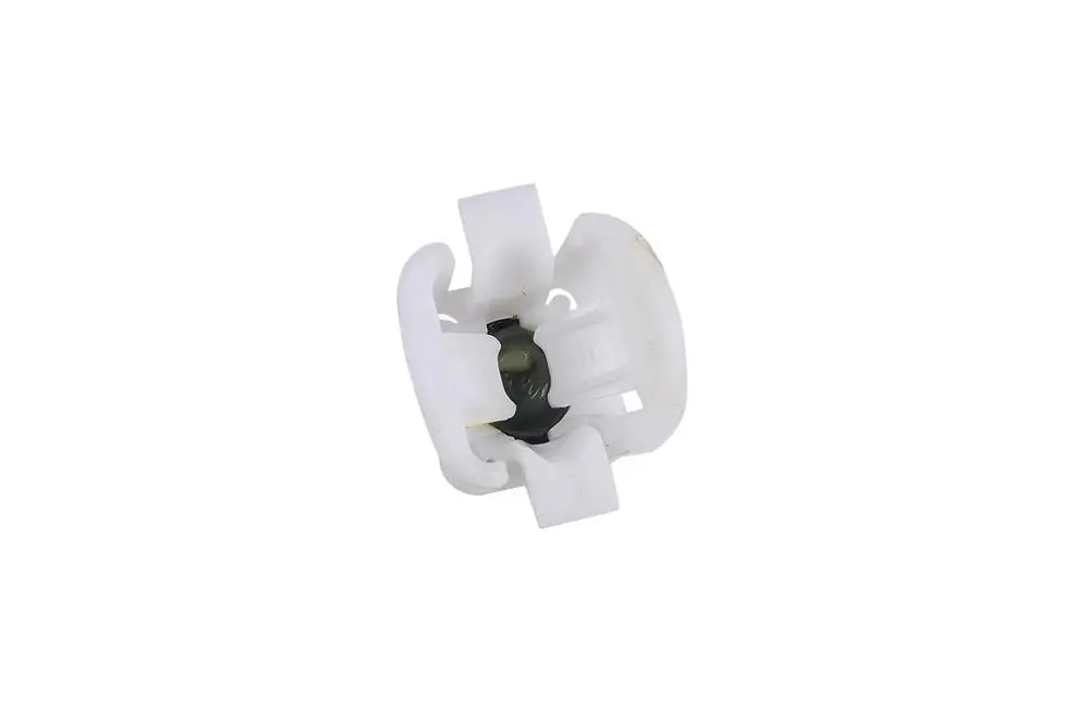95230220  Retenedor Pedal Freno