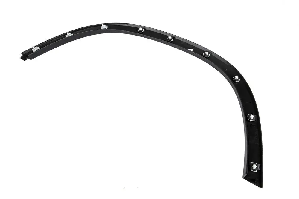 Moldura pasarrueda para Tracker G2
