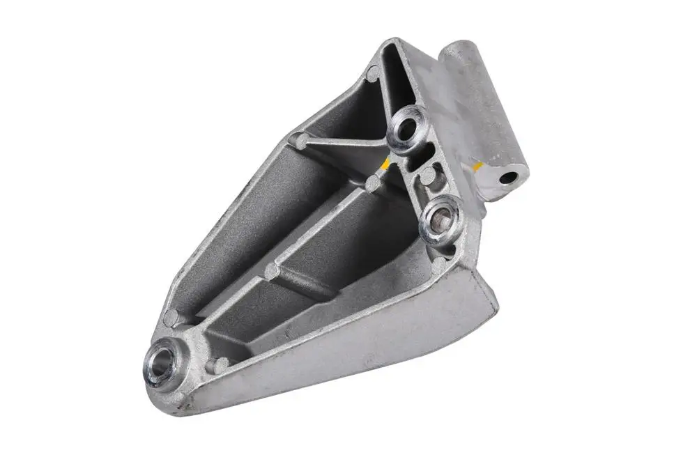 96352142  Soporte De Alternador