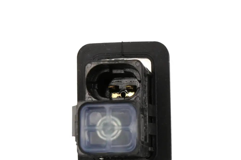 96813276 Interruptor Alarma En Capot Aveo