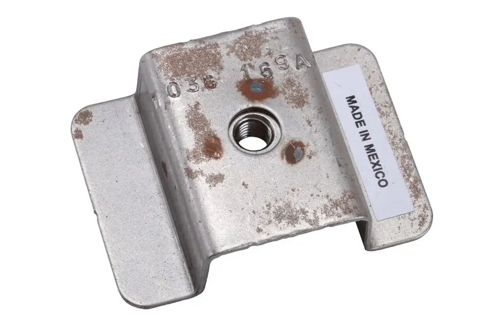 96901423  Soporte Rueda Auxilio